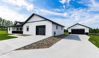 106 Pheasant St, Audubon, MN 56511