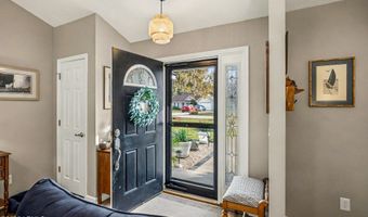 18 Ardmore Ave, Beaufort, SC 29907