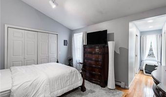 77 Lippitt Ave, Cumberland, RI 02864