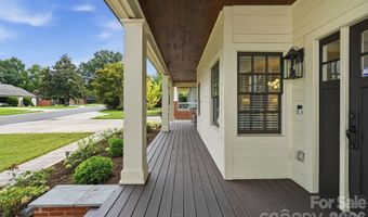 1815 DeArmon Dr, Charlotte, NC 28205