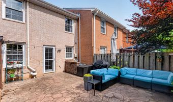 3316 WEBLEY Ct, Annandale, VA 22003