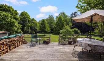 856 N Main Rd, Jamestown, RI 02835