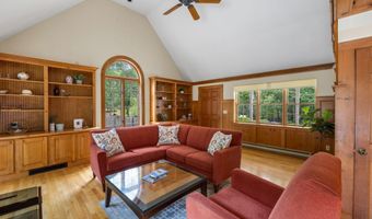 88 Acre Hill Rd, Barnstable, MA 02630