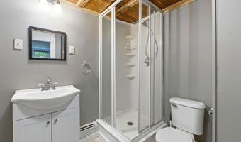 206 Lewis Hill Rd, Bethlehem, NH 03574