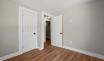 63 Savarese Ln, Burlington, CT 06013