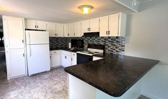 10 Sherman Dr, Boscawen, NH 03303