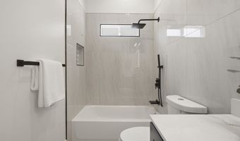 1712 Schiller St, Alameda, CA 94501