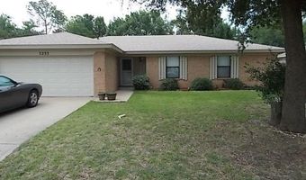 5233 Deerwood Ln, Abilene, TX 79606