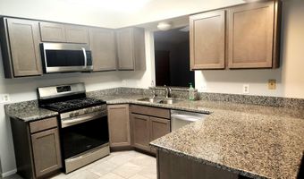 1660 Pond Shore Dr, Ann Arbor, MI 48108