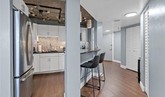 400 E COLONIAL Dr 207, Orlando, FL 32803