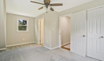 6024 RIXEY Dr, Alexandria, VA 22303