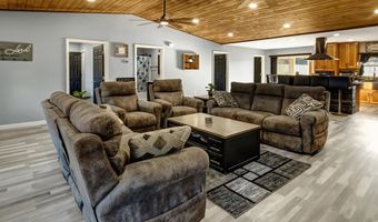 174 Poplar St, Benton, TN 37307