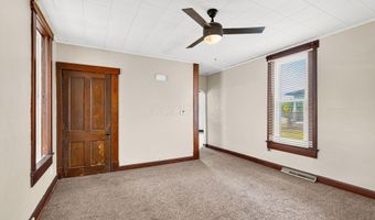 127 Walnut St, Ashville, OH 43103