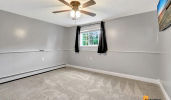 4212 Kingston Dr, Anchorage, AK 99504
