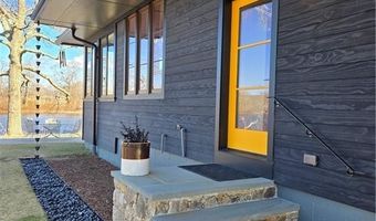 17 Jamaica Way, North Kingstown, RI 02852