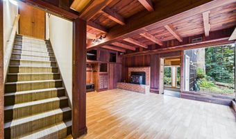 2910 Greenbriar Ln, Arcata, CA 95521