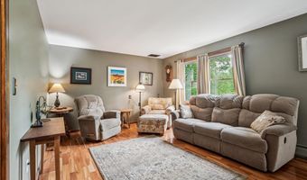 530 West Rd, Barnard, VT 05031