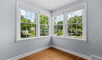 1107 Arborview Blvd, Ann Arbor, MI 48103