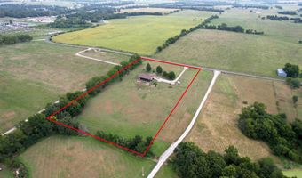 6879 Highway O, Ash Grove, MO 65604