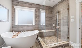 741 Fawns Glen Pl, Clover, SC 29710