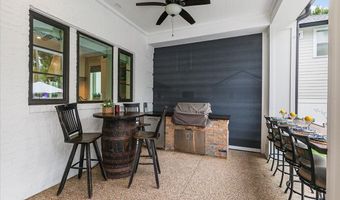 332 4TH St, Atlantic Beach, FL 32233