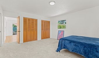 4512 SE GARRETT Cir, Milwaukie, OR 97222