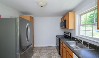 895 Hancock St, Abington, MA 02351