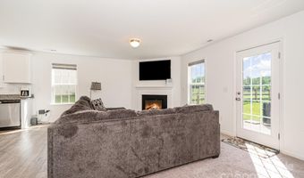1026 Baileys Chapel Rd, Advance, NC 27006