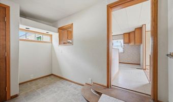 907 Ziebach St, Belle Fourche, SD 57717