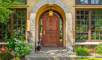 42816 Poplar Ln, Big Arm, MT 59910