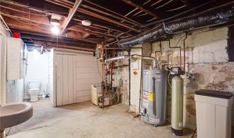409 W Adams St, Arlington, MN 55307