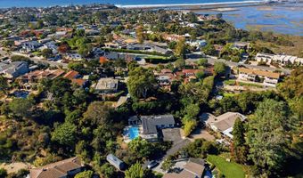 455 Glencrest Dr, Solana Beach, CA 92075