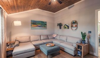 917 McDonald Dr, Amsterdam, NY 12070