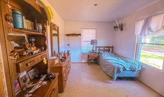 1860 Pencil Factory Rd, Big Sandy, TN 38221