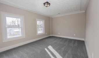 16 Church St, Belmont, NH 03220
