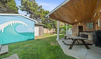 25915 BEACH Dr, Rockaway Beach, OR 97136