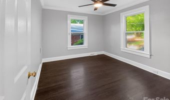 208 N 5th St, Albemarle, NC 28001