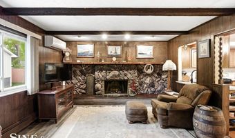 829 Townsend Cresent W St, Algonac, MI 48001