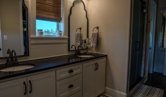553 Tara Rd, Brandon, MS 39042
