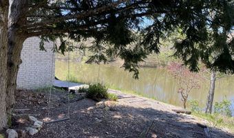 1913 Wayside Ln, Ava, MO 65608