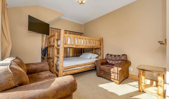 74 Bearfoot Creek Rd, Bartlett, NH 03812
