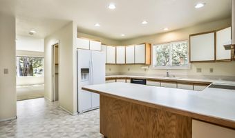 64507 McGrath Rd, Bend, OR 97701