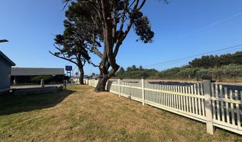 1640 OREGON Ave, Bandon, OR 97411