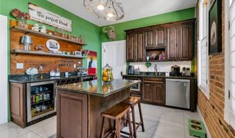 70 Peirce St, East Greenwich, RI 02818