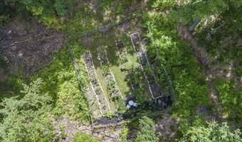 447 Farm Rd, Arlington, VT 05250