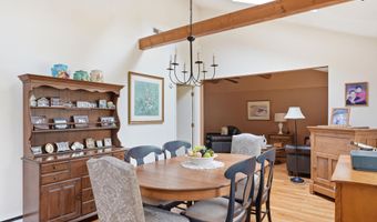 40 Cape Cod Ln, Barnstable, MA 02630