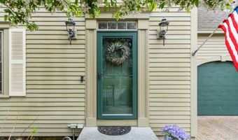20 Lamplight Dr 29, Atkinson, NH 03811