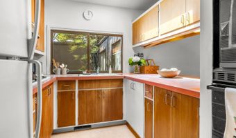 519 Cliff Dr, Aptos, CA 95003