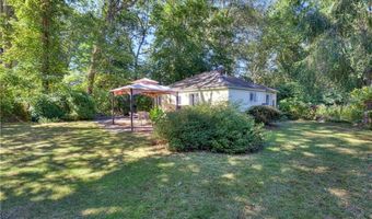 47 Wake Robin Trl, Narragansett, RI 02874