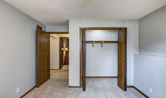 608 Manor Ct, Altoona, WI 54720